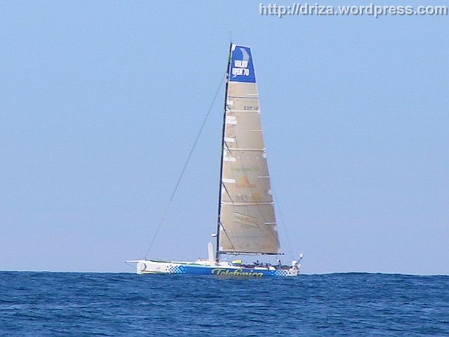 Tazul04 El telefónica azul navegaba más lejos de tierra