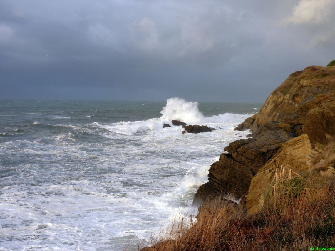 Rompiendo en los bajos