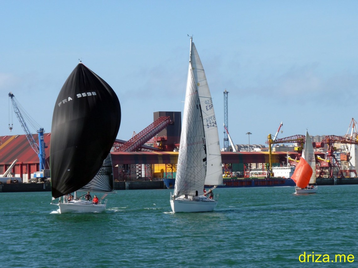 Marieta y Airam V. El Unico al fondo con problemas de spi