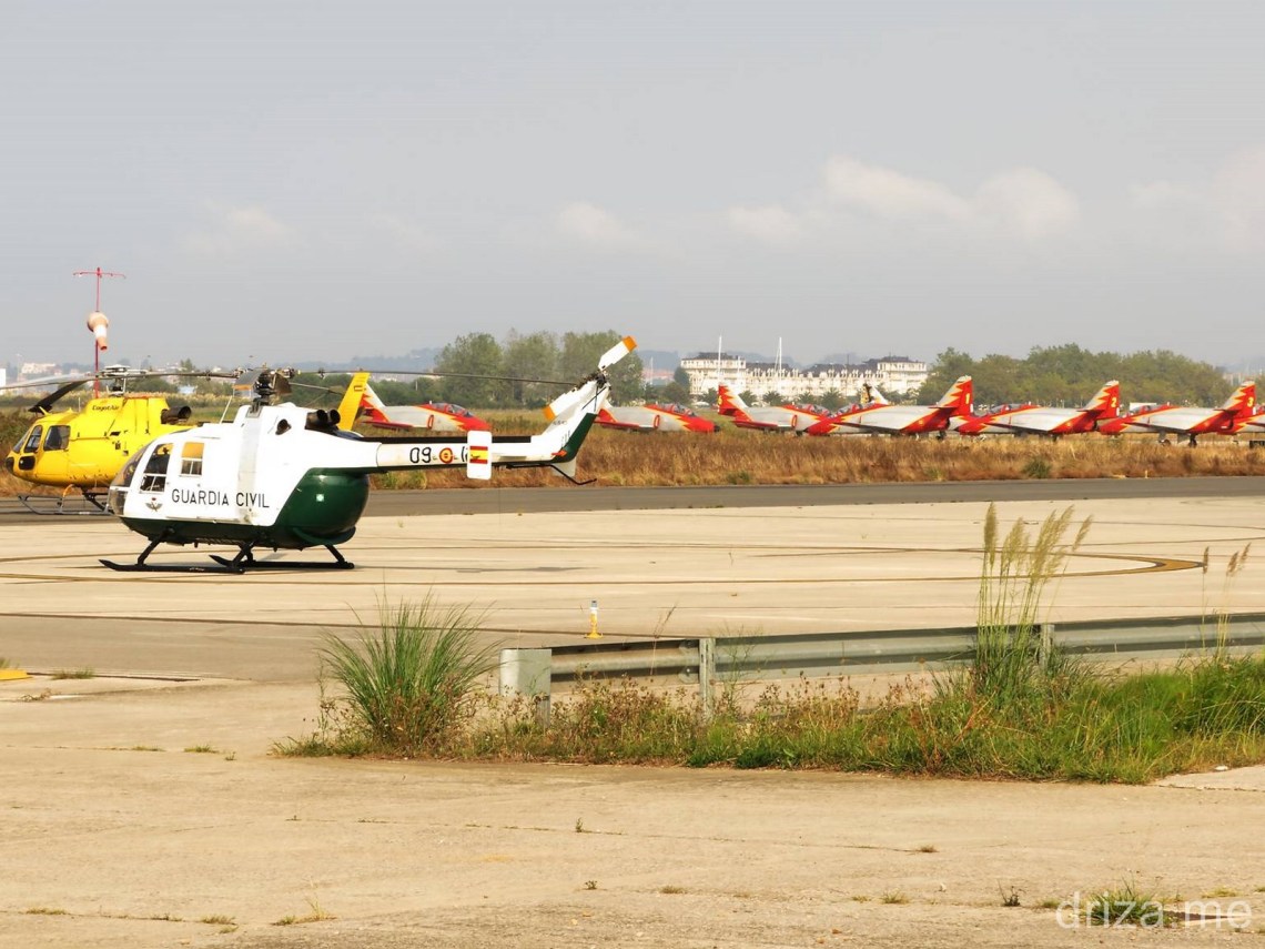 CUCO 124J junto a los C101 de la Patrulla Águila (Foto: Carlos)